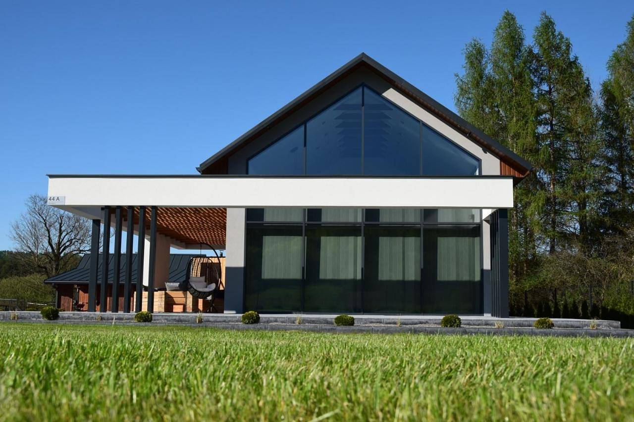 Villa in Bondyrz, Roztocze