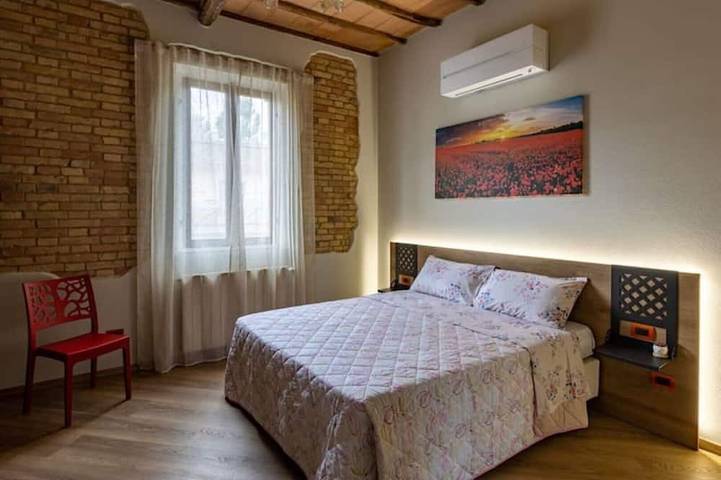 Gîte pour 6 personnes, avec balcon dans Torrenieri - 4
