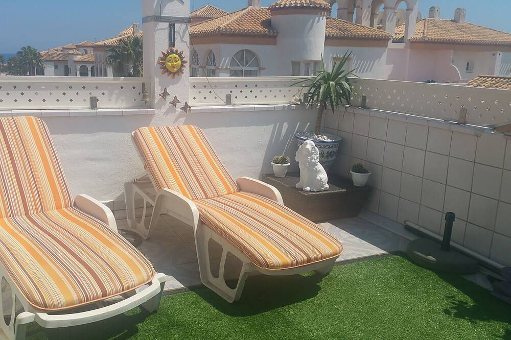 Ganze Wohnung, 2-Bettwohnung in Playa Flamenca, 400 m vom Strand entfernt, zentrale Lage. in Playa Flamenca, Orihuela