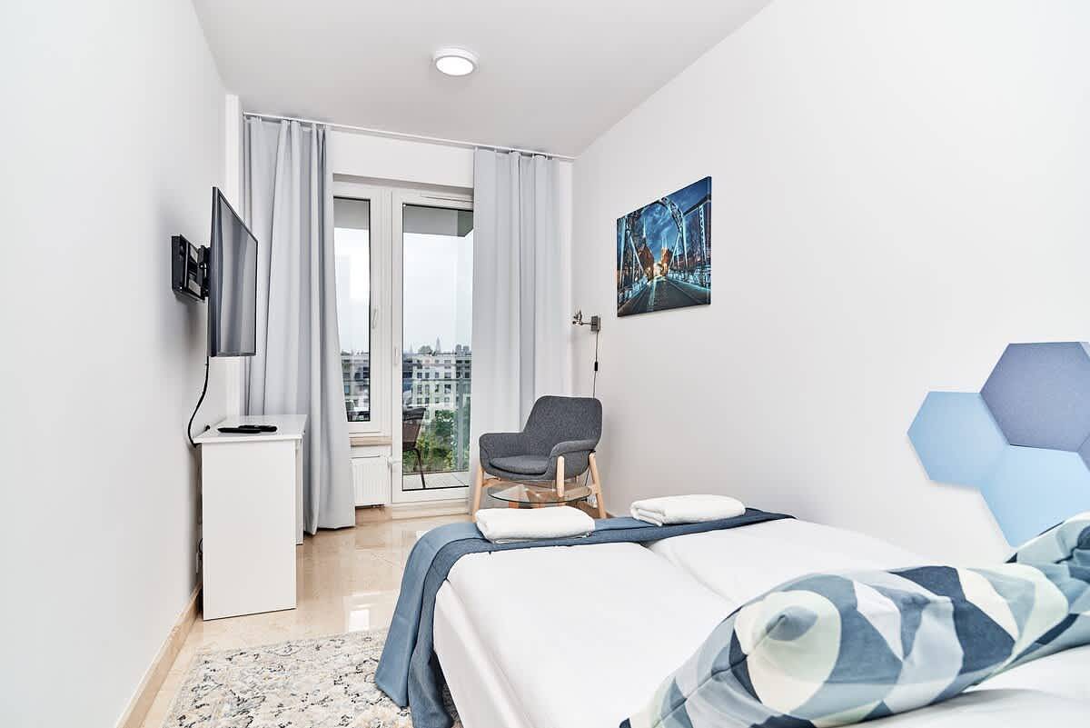 Ganze Wohnung, Ferienwohnung für 4 Personen mit Balkon/Terrasse in Breslau, Niederschlesien