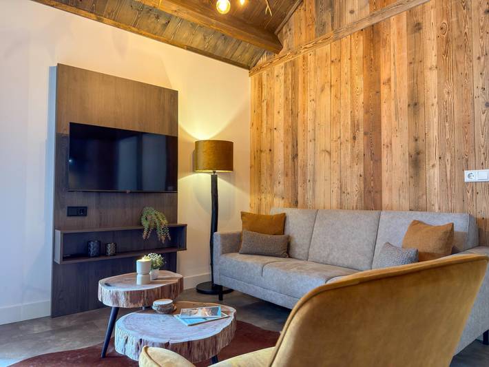 Ganze Wohnung, Ferienwohnung an einem See zwischen den Bergen in Afritz am See, Villach-Land