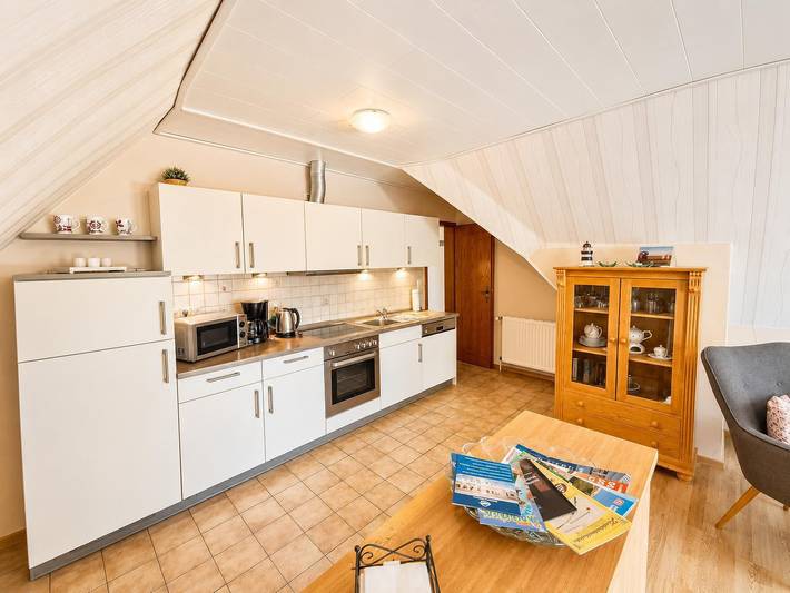Ferienwohnung für 3 Personen, mit Garten und Terrasse in Neuharlingersiel - 4