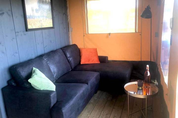 Gîte pour 6 personnes, avec piscine et jardin dans Lapenne - 2