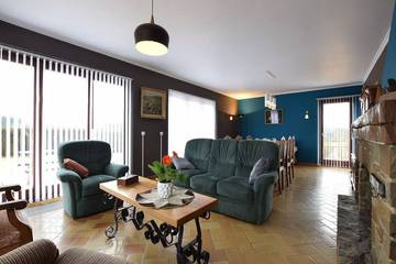 Location de vacances pour 6 personnes, avec jardin et terrasse à Daverdisse