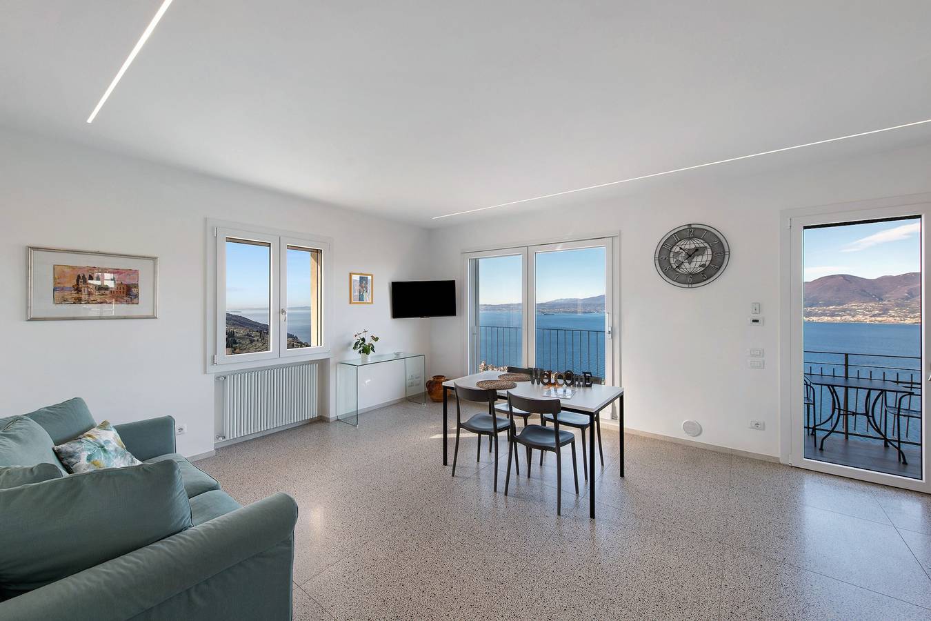 Ganze Wohnung, Ferienwohnung 'Casa Serena' mit Seeblick, Wlan und Klimaanlage in Torri del Benaco, Gardasee-Berge