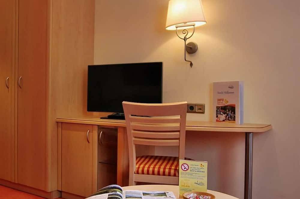 Doppelzimmer im Haupthaus - Landhotel Kaserer in Bramberg am Wildkogel, Kitzbüheler Alpen