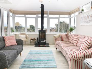 Cottage for 10 People in Criccieth, North-Wales, Photo 4