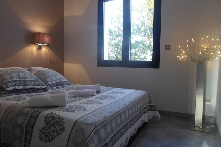 Location de vacances pour 6 personnes, avec terrasse et jardin à Saint-Marcellin-lès-Vaison - 4