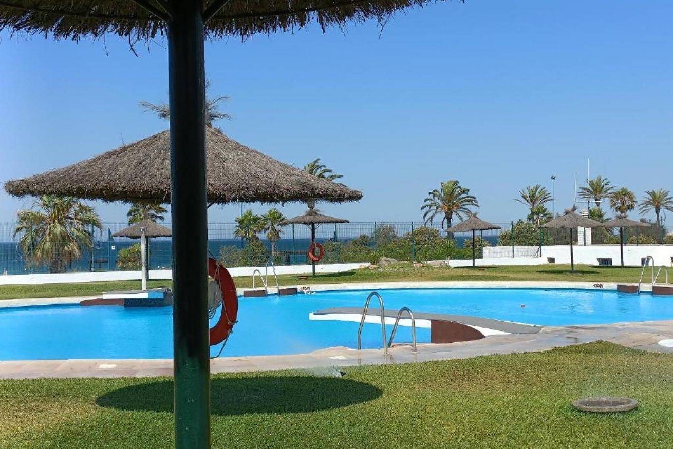 Ganze Wohnung, La Barrosa Beach Holiday Home in La Barrosa, Chiclana de la Frontera