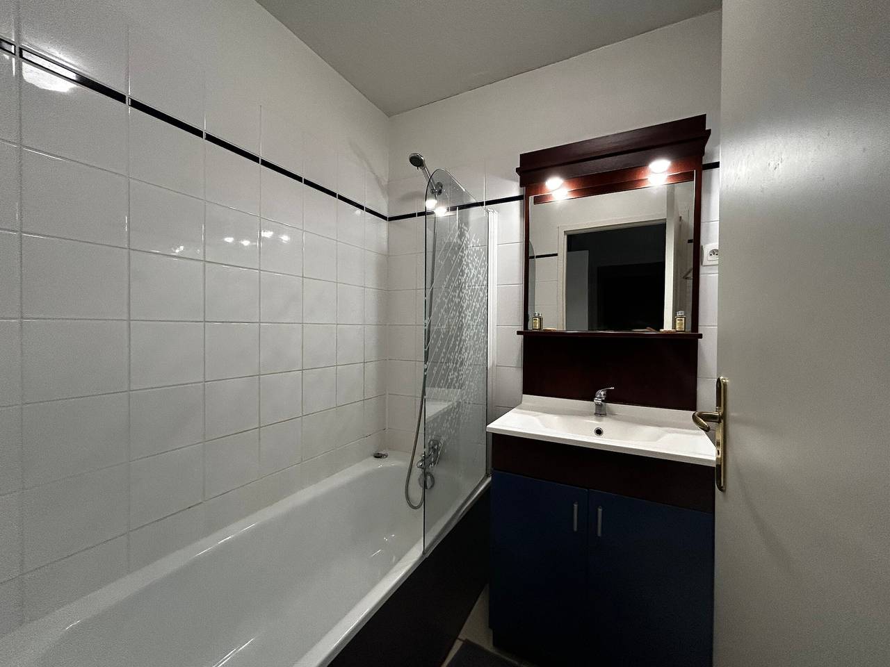 Appartement entier, Appartement Résidence, Piscine, 200m des Thermes in La Roche-Posay, Vienne (France)