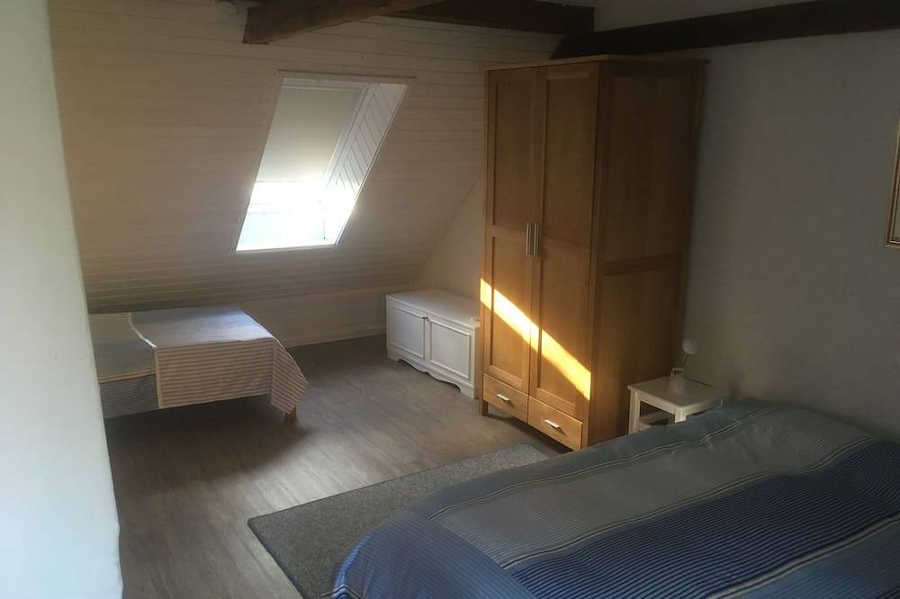 Idyllische Bauernkate nur 600 m von der Ostsee,Naturstrand, kein Autoverkehr in Barkelsby, Rendsburg-Eckernförde