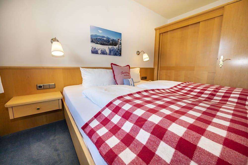 Ganze Wohnung, Schöne Wohlfühlwohnung Bergwiese 35qm,Südseite Balkon/Terrasse,Allgäu, Hunde erl in Balderschwang, Bayerisch Schwaben