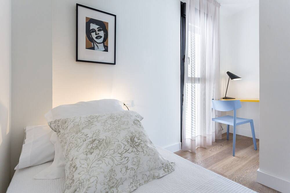 Ganze Wohnung, Sonniges Apartment mit Terrasse mit Blick auf die Giralda, ideal für 3 Personen in Casco Antiguo, Sevilla