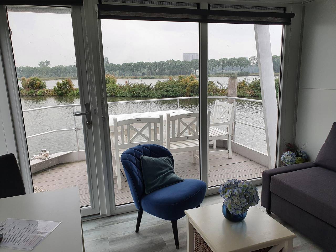 Marina Parcs — Gîte du port+ avec terrasse sur le toit et balcon (4-6 pers) à Amsterdam in Amsterdam Oost, Côte hollandaise