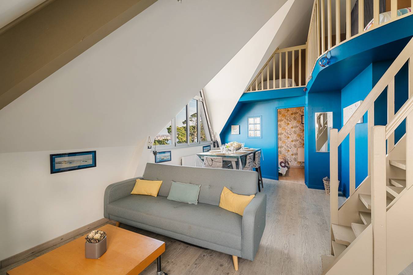 Appartement entier, Appartement "Casa Del Mar" 50m de la plage, vue sur la mer 180° in Dinard, Région de Saint-Malo