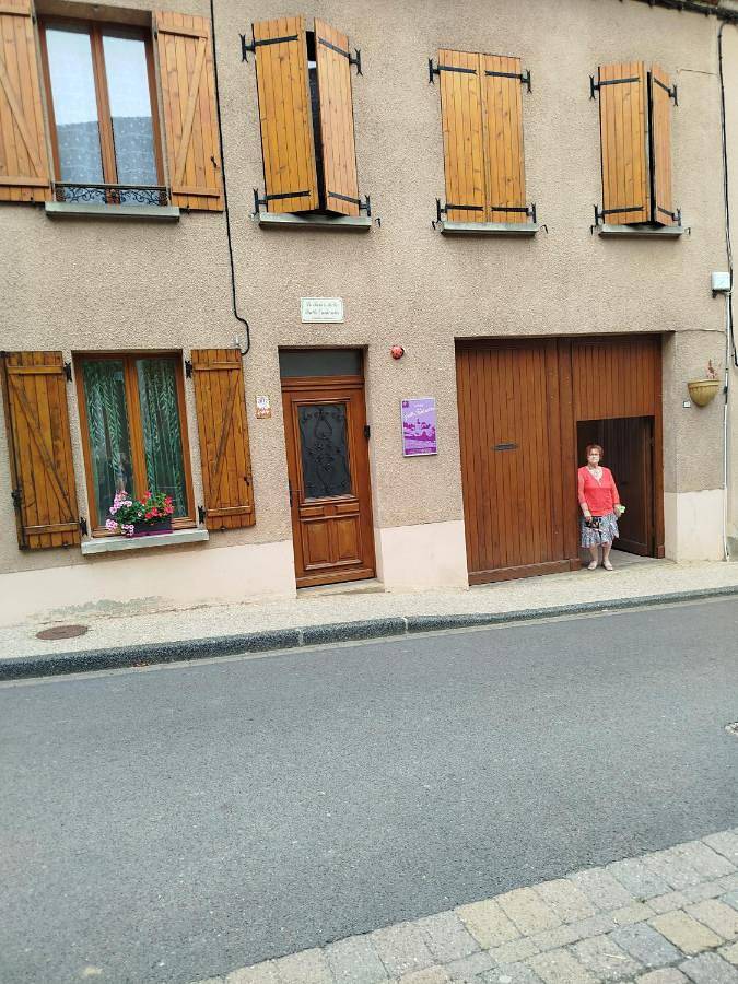 Location de vacances pour 6 personnes, animaux acceptés à Hautvillers - 2