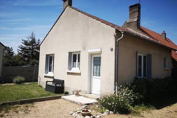 Gîte pour 5 personnes, avec jardin et jacuzzi, animaux acceptés à Cléry-Saint-André
