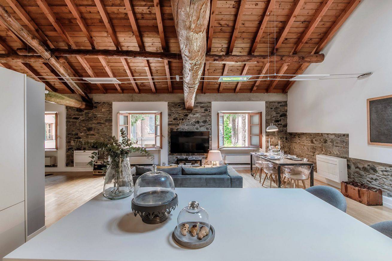 Appartamento intero, La Corte Delle Rondini in Como, Lago di Como