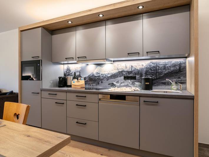 Ganze Wohnung, Angenehme Wohnung mit Süd-West-Balkon in Haus, Schladming-Dachstein