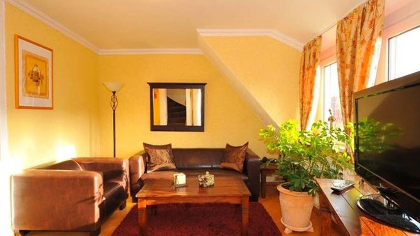 Ferienwohnung für 4 Personen, mit Garten in Bremen - 2