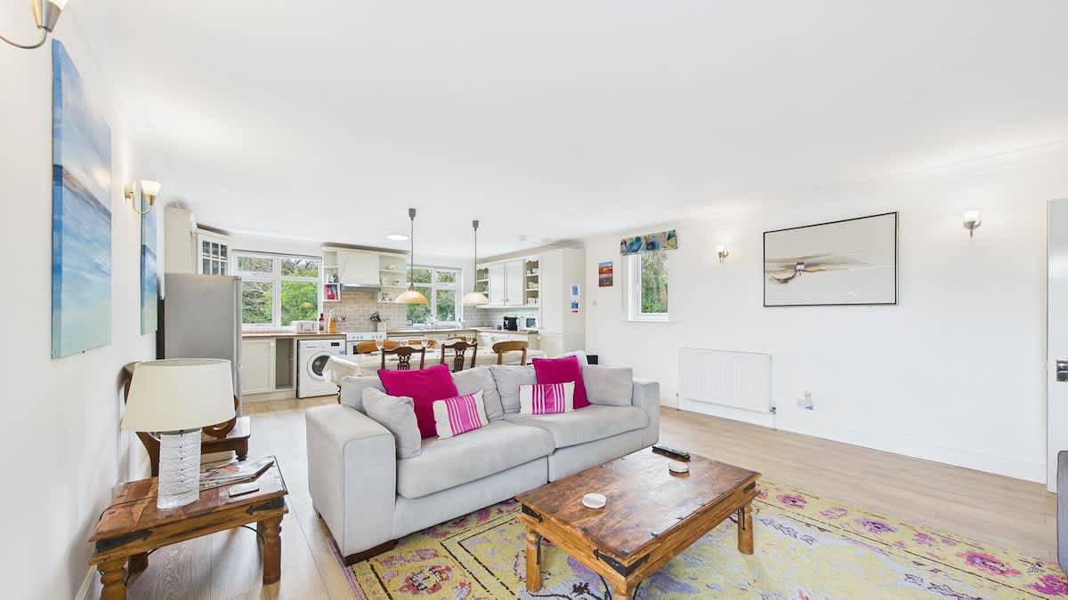 Entire apartment, The Nab: Beach House Lane in Bembridge, Isle of Wight