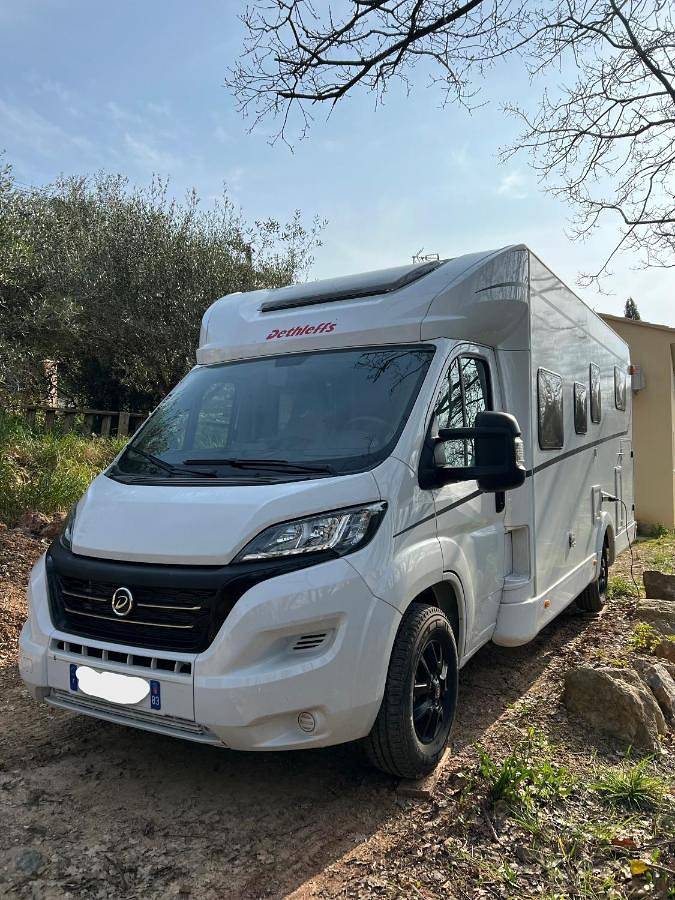 Camping car Tigrou 2 in Solliès-Toucas, Côte méditerranéenne (France)