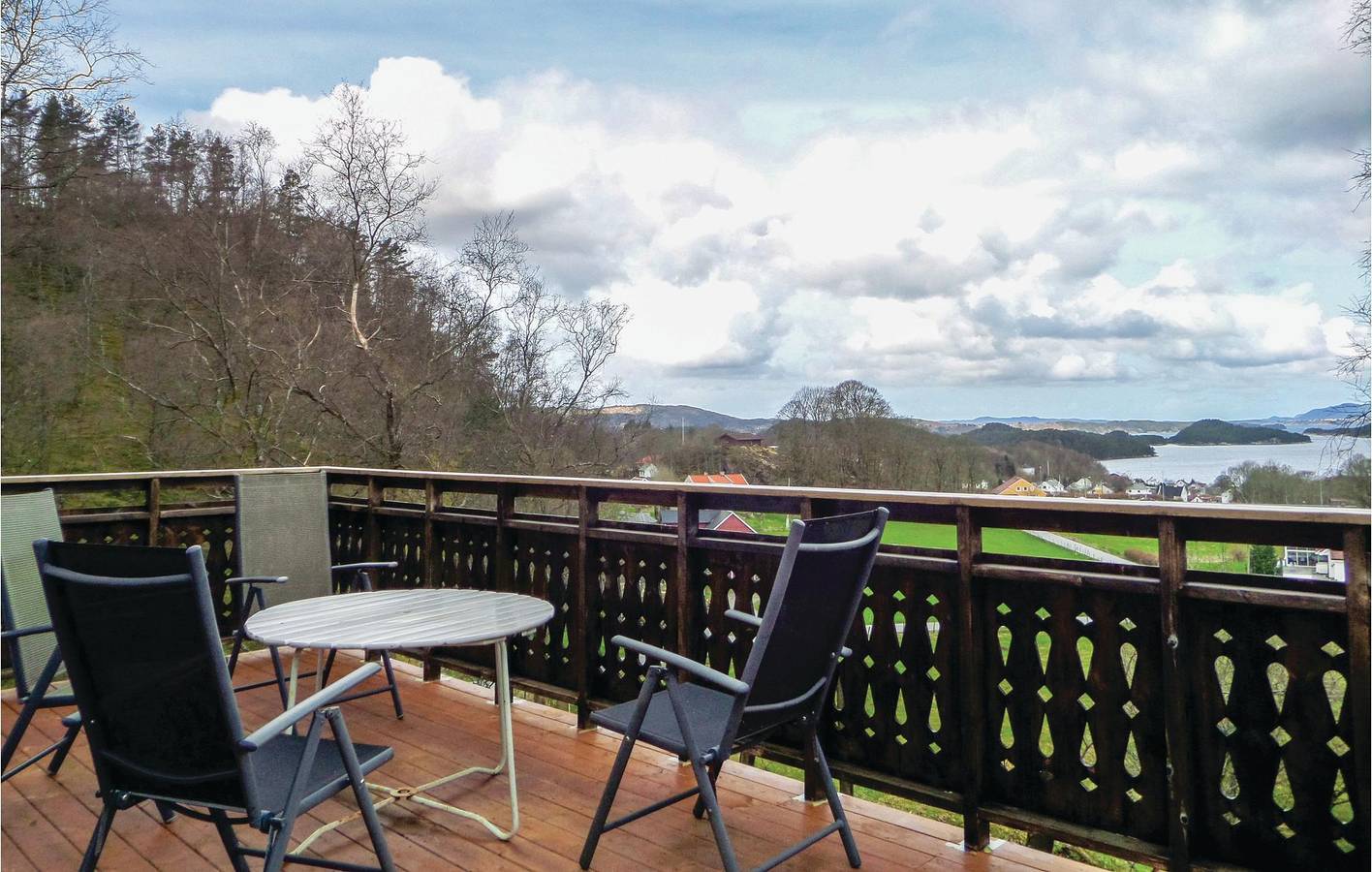 Ferienhaus für 4 Personen mit Terrasse in Sveio
