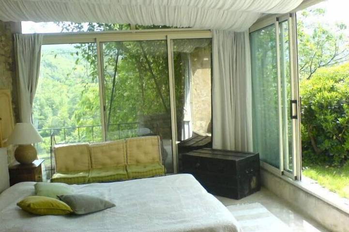 Charmante maison avec piscine privée coeur village in Bonnieux, Parc naturel régional du Luberon