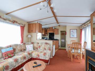 Bungalow for 6 People in Newport (Norfolk), Norfolk, Photo 3