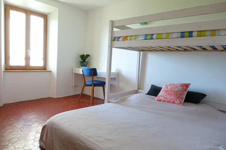 Location de vacances pour 10 personnes, avec jardin et terrasse à Gréolières - 2