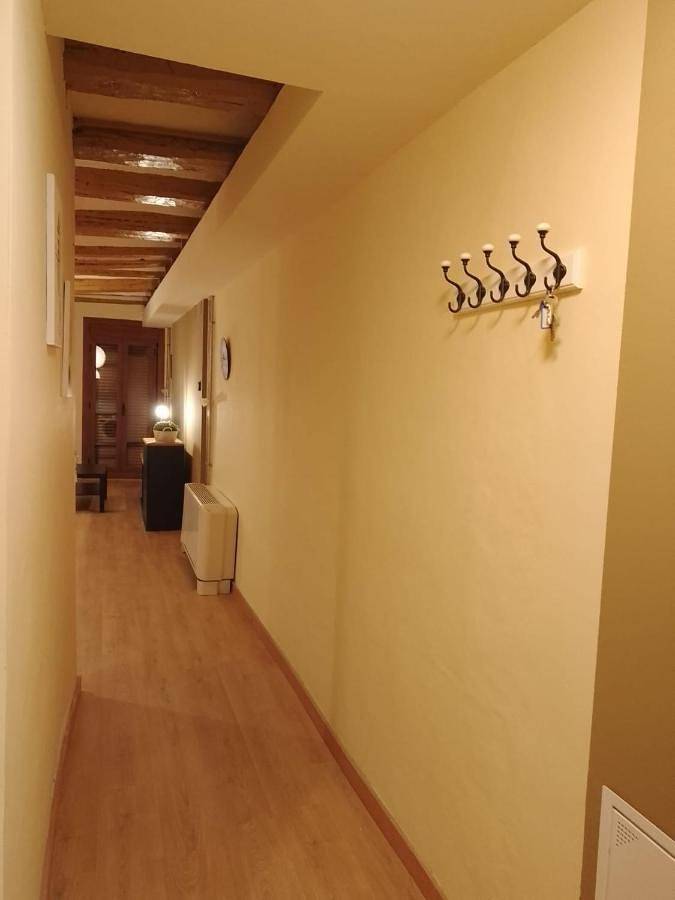 Apartamento para 4 personas, con Balcón y Vistas en Balaguer 