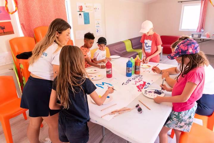 Camping pour 6 personnes, avec sauna ainsi que piscine et terrasse, animaux acceptés à Argelès-sur-Mer - 4