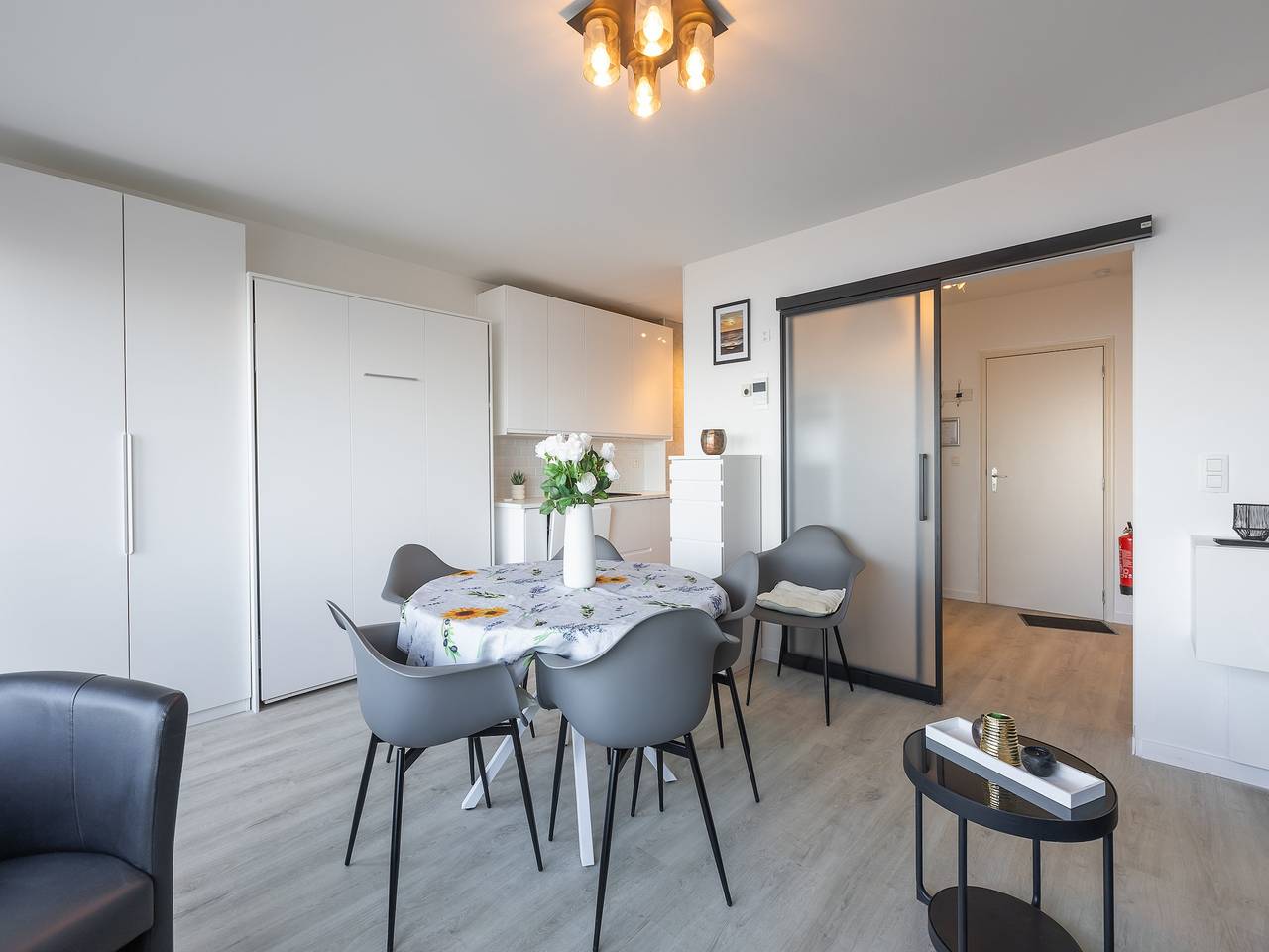 Ganze Wohnung, Gemütliches Studio mit Schlafbereich und Meerblick in Middelkerke, Belgische Küste