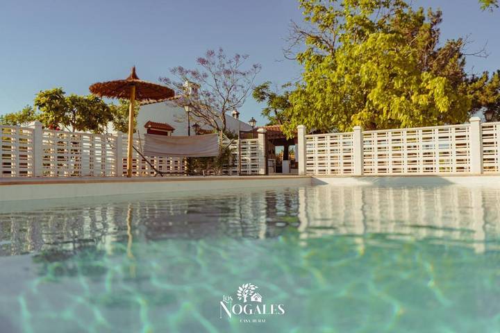 Casa de vacaciones para 10 personas, con jardín además de terraza y piscina - 1