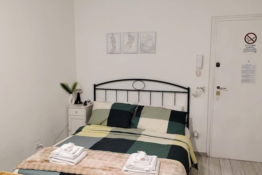 Agae house in Fiumicino, Provincia di Roma