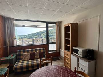 Chalet pour 6 Personnes dans Lac des Hermines, Besse-et-Saint-Anastaise, Photo 2