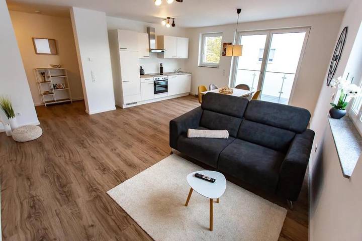 Ferienwohnung für 6 Personen, mit Balkon und Terrasse sowie Ausblick