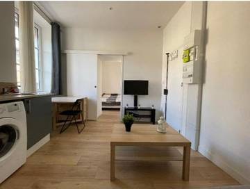 Gîte pour 3 personnes, animaux acceptés à Saint-Genis-Laval