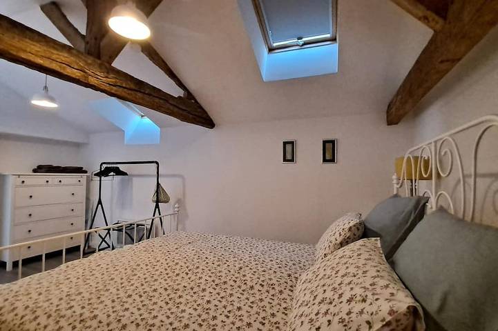 Location de vacances pour 4 personnes, avec piscine et jardin à Chaveignes - 4