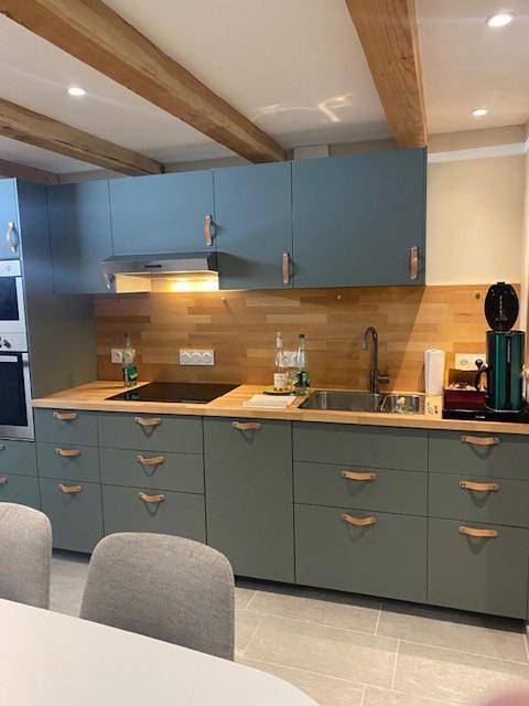 Location de vacances pour 8 personnes, avec vue à Sollières-Sardières