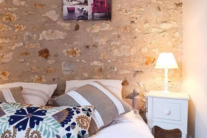 Location de vacances pour 4 personnes, avec jardin et piscine à Rouffilhac - 3