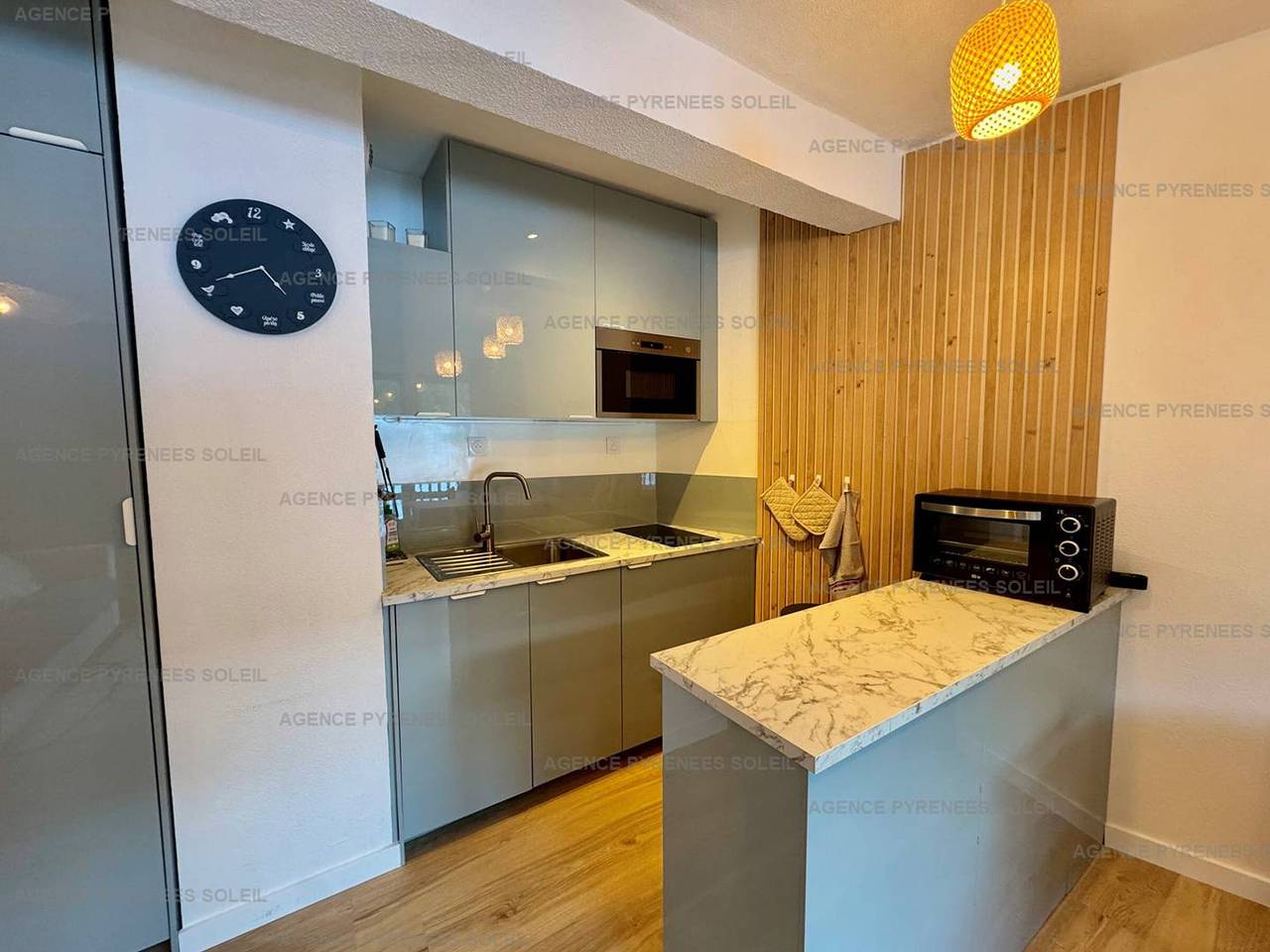 Appartement entier, Appartement F2/cabine pieds des pistes avec balcon, parking privé et accès internet - Les Angles in Les Angles, Parc naturel régional des Pyrénées catalanes