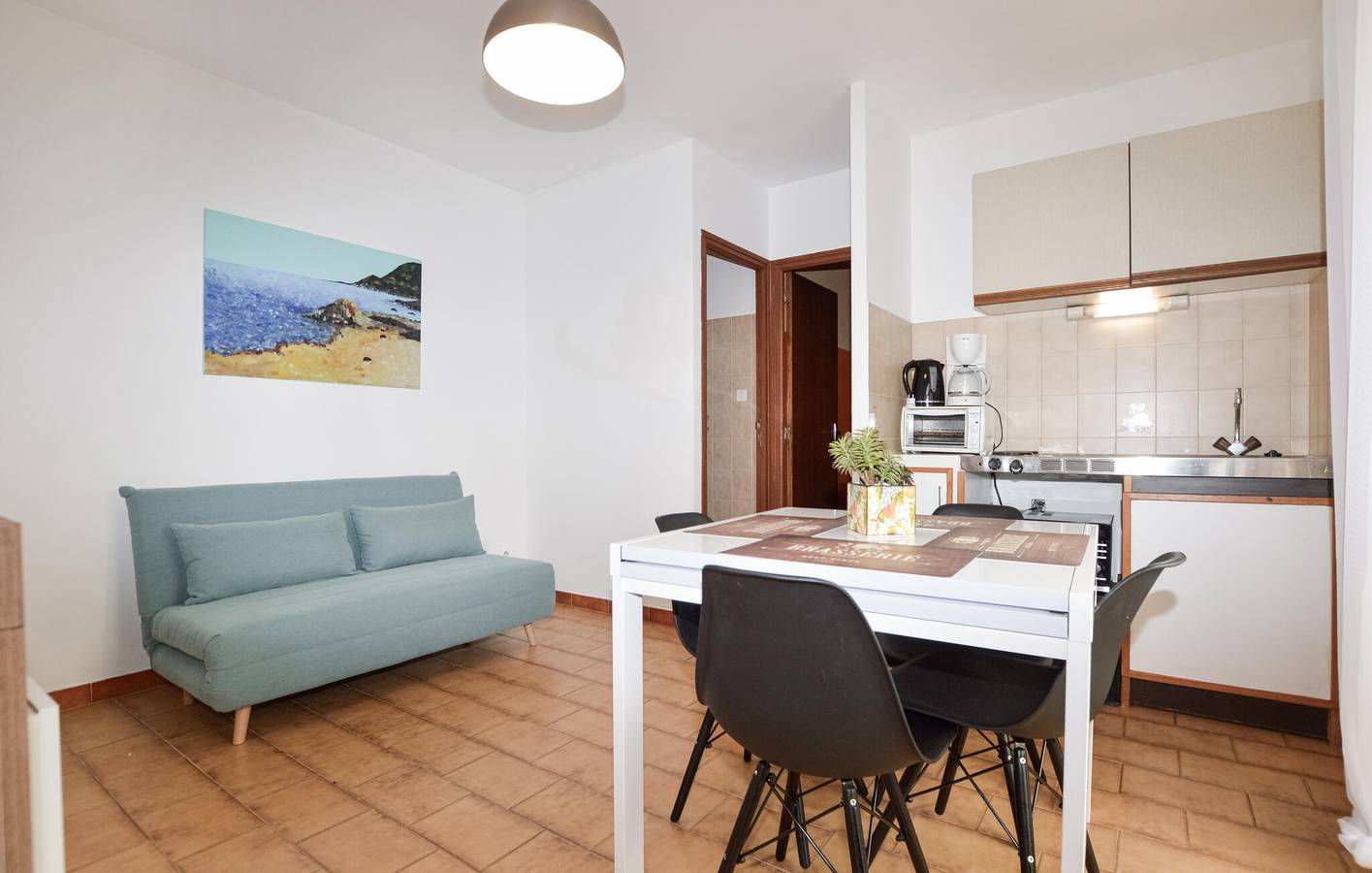 Ganze Ferienwohnung, Rückzugsort am Meer mit Terrasse und Parkplatz in Monticello, Calvi und Umgebung