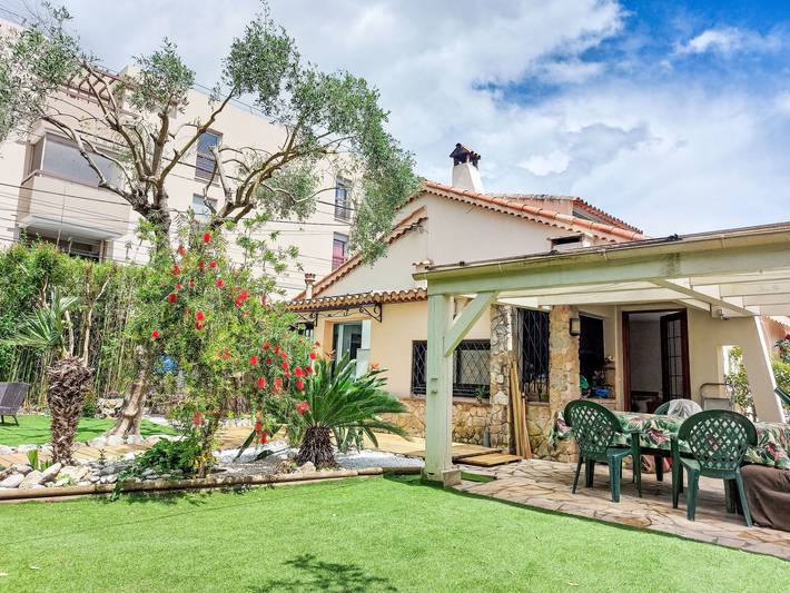 Casa de vacaciones para 6 personas, con jardín y terraza, Se admiten mascotas - 1