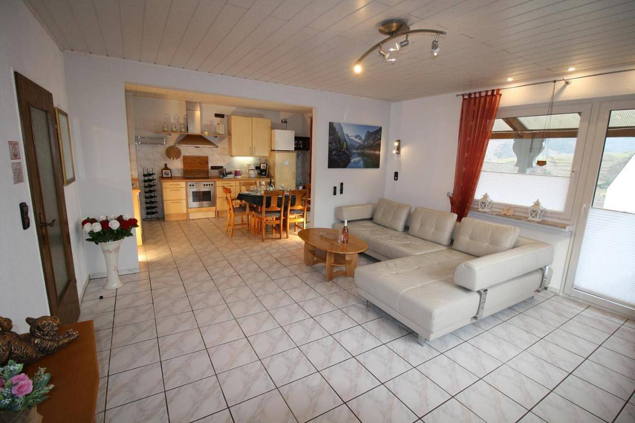 Ganze Wohnung, Komfort Ferienwohnung Fewo74-2 in Bremm, Cochem-Zell