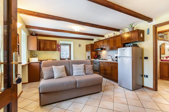 Lo Sondzo Holiday Home – Your Dream Stay in Valle d'Aosta in Petit Fenis, Comune di Nus