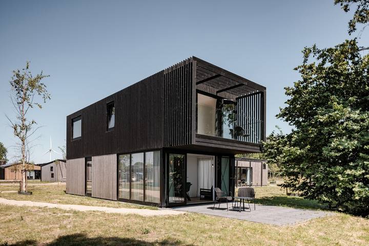 Chalet voor 6 personen, with Balkon/Terras and Balkon as well as Terras in Nederland