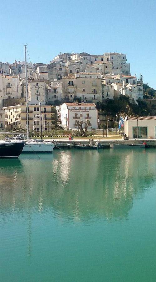 La Scogliera Bed & Breakfast in Spiaggia di Levante, Rodi