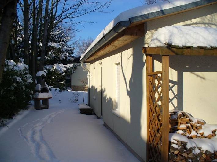 Bungalow für 4 Personen, mit Terrasse und Garten in Blankenburg - 3