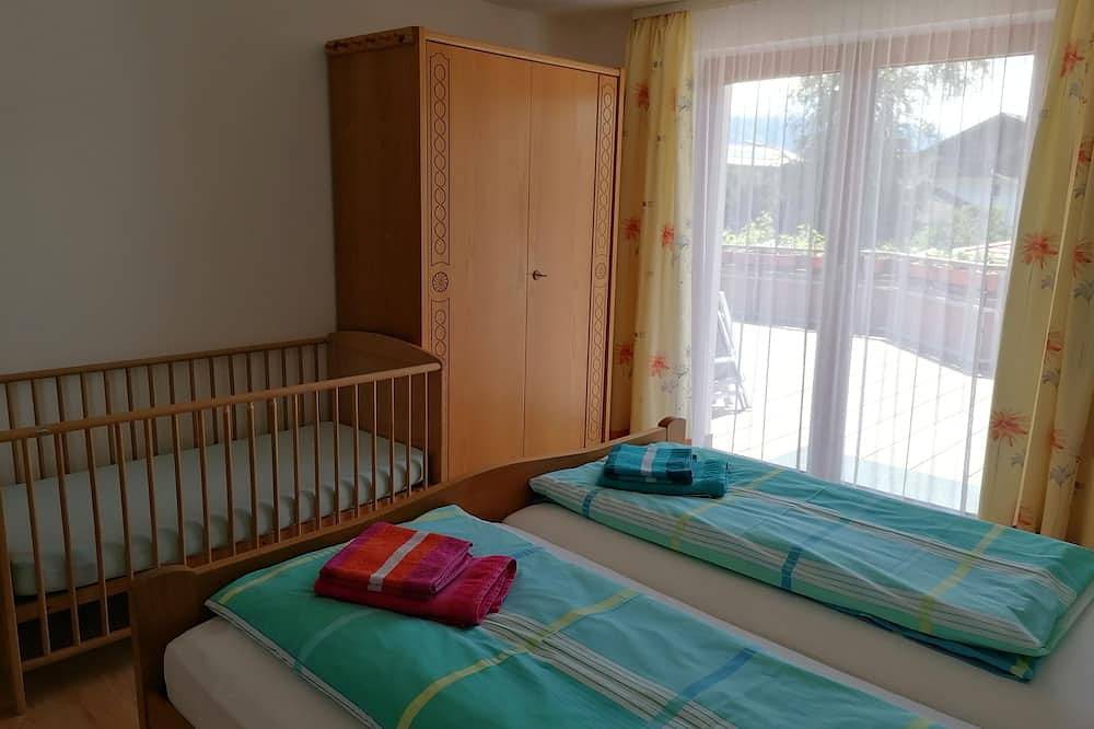 Ganze Wohnung, Ferienwohnung in herrlicher Lage mit großer Terrasse und schönem Bergblick in Grünten, Burgberg im Allgäu